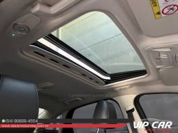 FORD - FOCUS - 2016/2017 - Preta - R$ 72.900,00